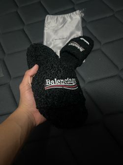 Balenciaga slides size 9 men’s
