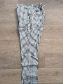 BRAND NEW BOOHOOMAN DRESS PANTS MEN'S 30