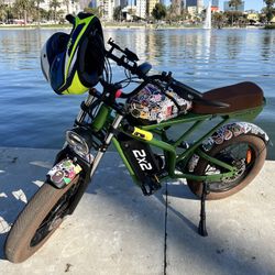 2000w Dual Motor E-bike (surron, Talaria, Freego) 