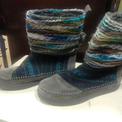 Tom's Boots 6 1/2