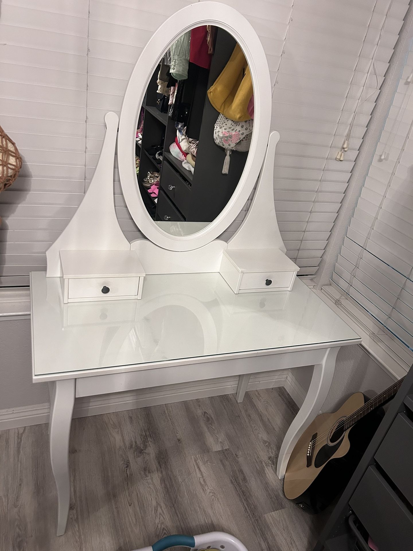 Ikea Vanity With Mirror