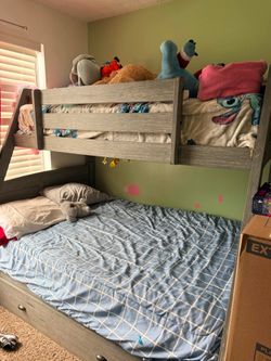 Bunk bed