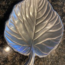 Decorative leaf- 4” X 3” 