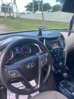 Hyundai santa fe 2015