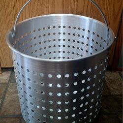 BRAND NEW 60QT STEAMER BASKET/PERFECT FOR TAMALES ECT