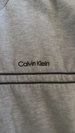 CALVIN KLEIN CREWNECK SWEATER
