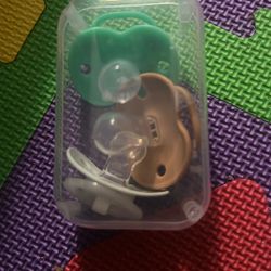 Baby pacifier