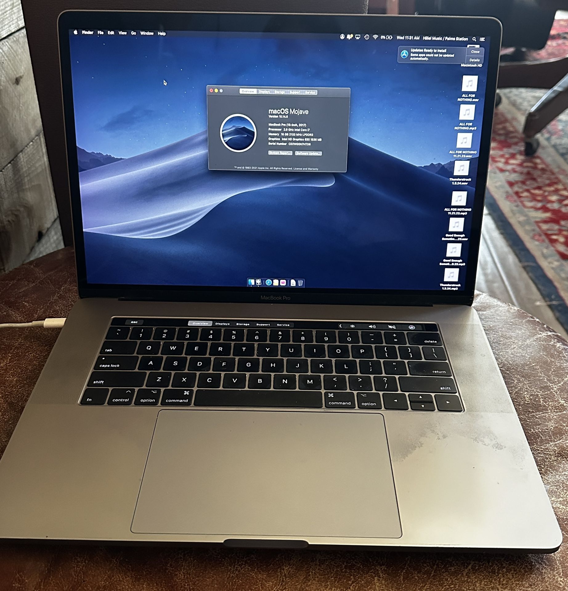 2017 MacBook Pro 15 inch I7 laptop computer16gb RAM, 500 storage