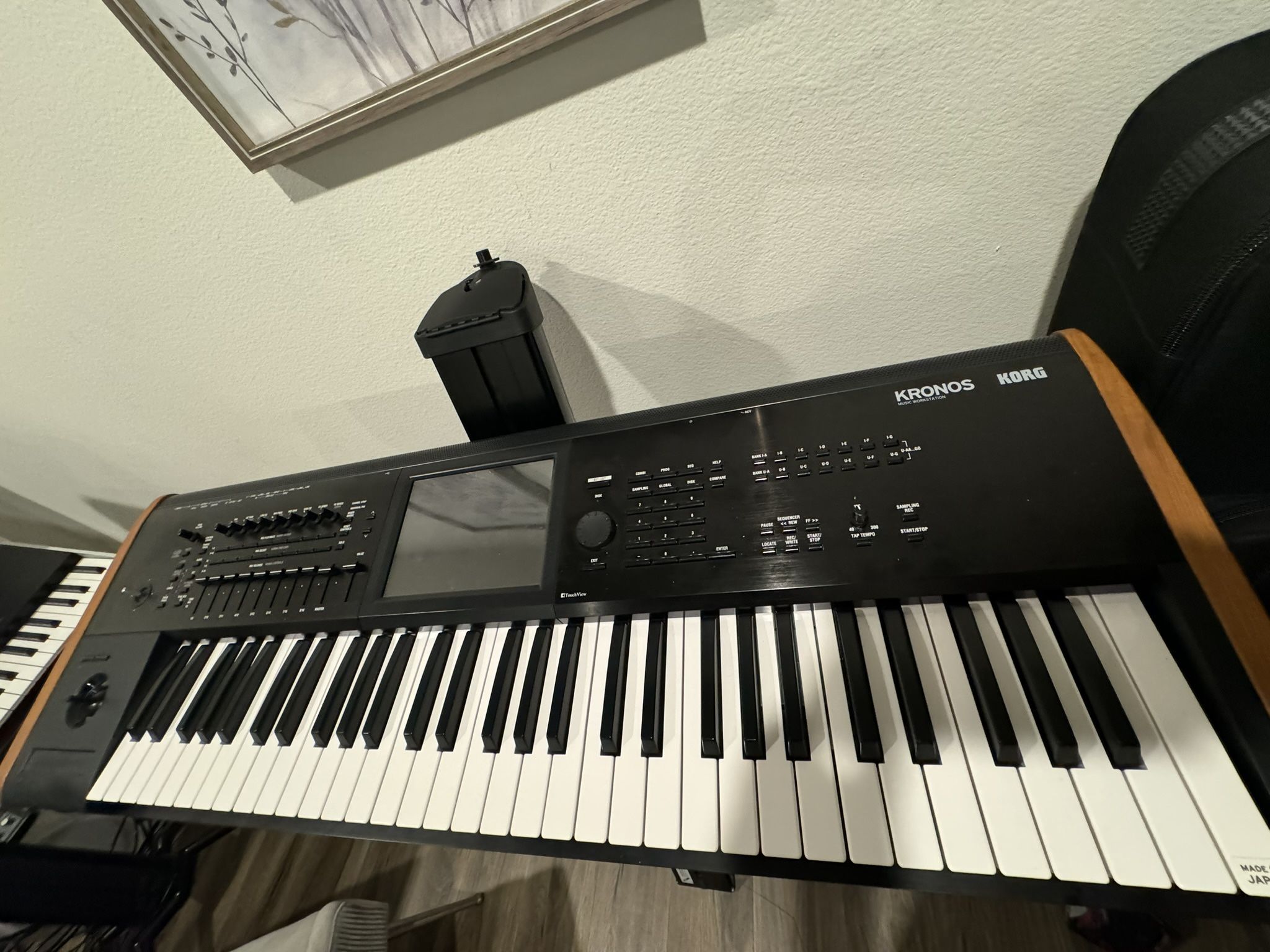 Korg Kronos 2 61 Key