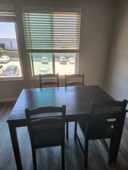 Dinning Table