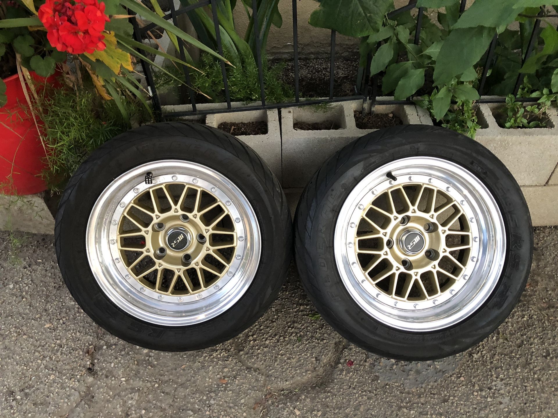 2 MSR 15x7 5x114.3 with tires