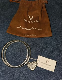 NWOT HANDCRAFTED VESTOPAZZO HEART TRIPLE BANGLE BRACELET