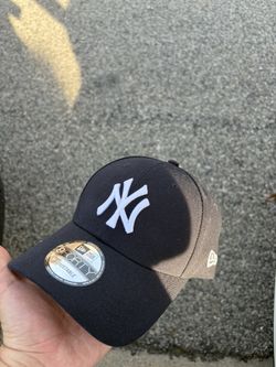Brand New Bad Bunny SnapBack From Puerto Rico's Concert