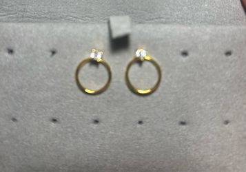 Women's stud earrings . $27.