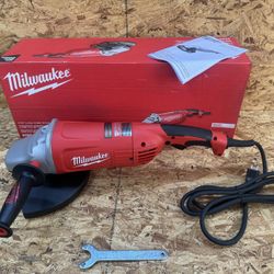 Milwaukee 7”/9” Large Angle Grinder With Lock-On Model 6088-30