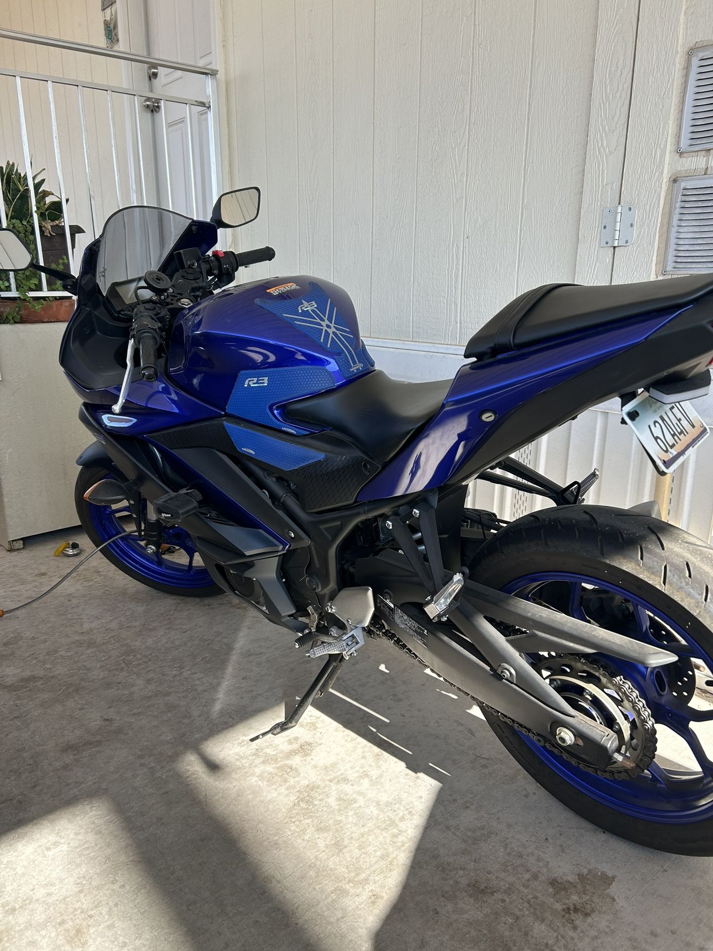 2023 Yamaha R3