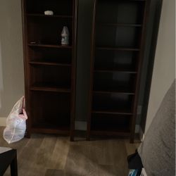 2 Bookshelves 
