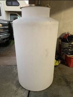 Water Tank 200 Gallons