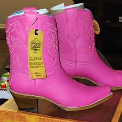 Barbie Pink NEW BOOTS
