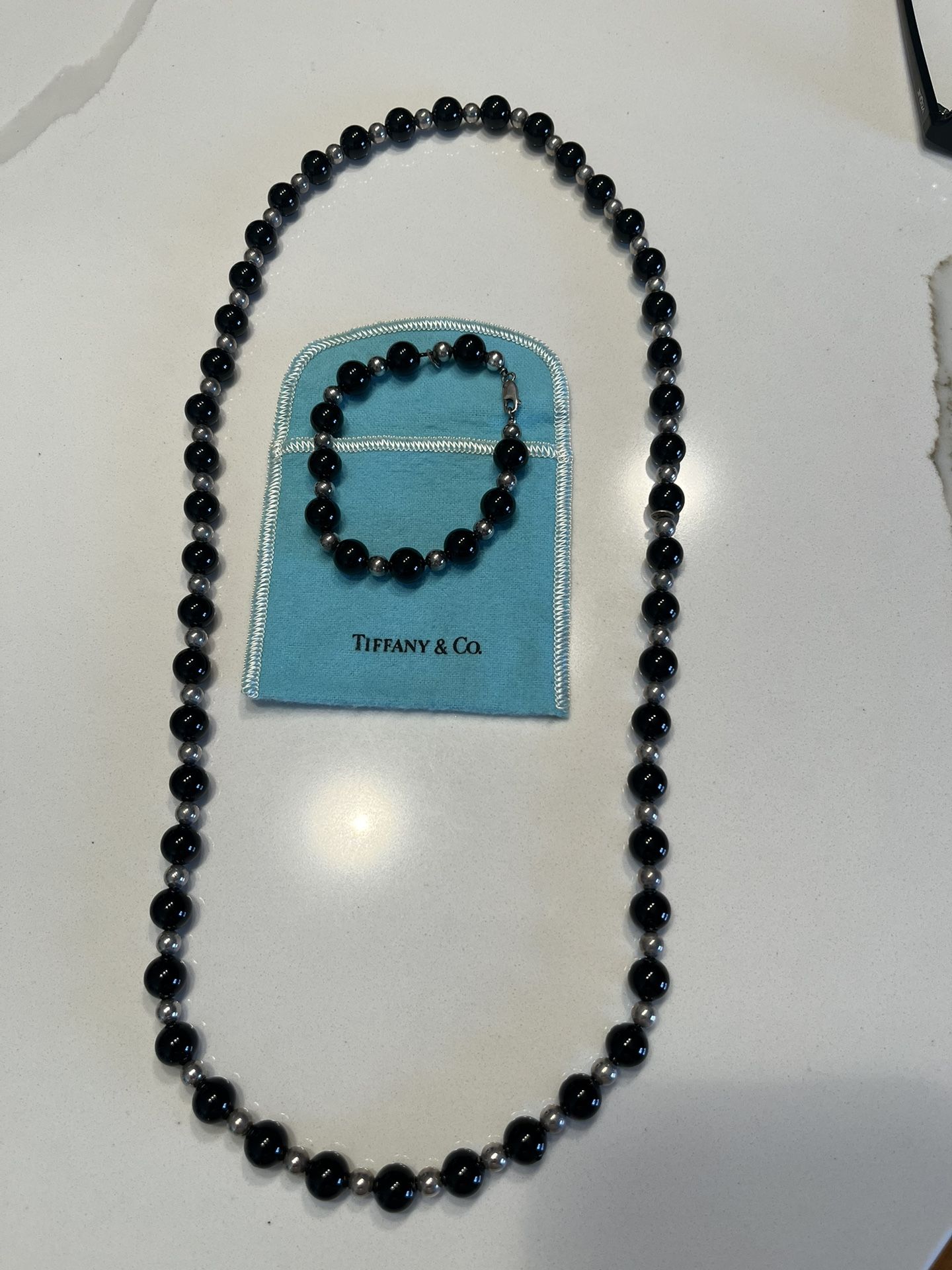 VINTAGE TIFFANY & CO. Sterling Silver/Black onyx Necklace and Bracelet Set