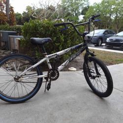 Kent Ambush FS20 BMX bike
