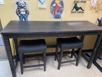 Long Side Table With Two Stools