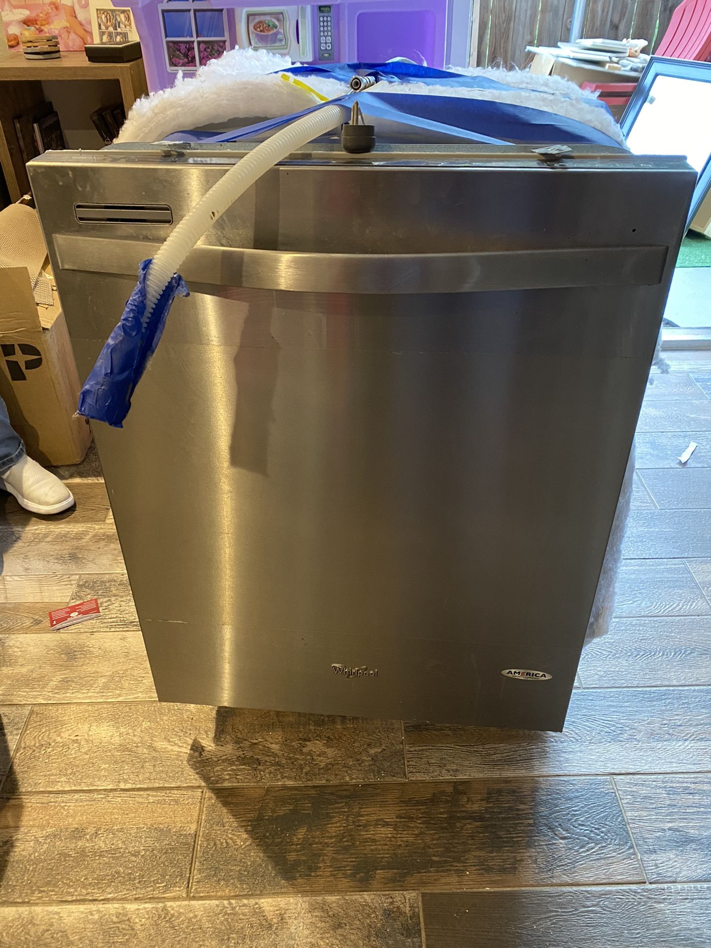 Whirlpool Dishwasher