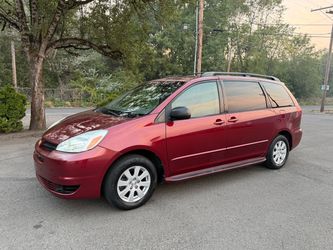 2004 Toyota Sienna