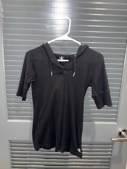 Short sleeve hoodie for top
