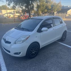 2011. TOYOTA YARYS. $3,850 PRICE CASH