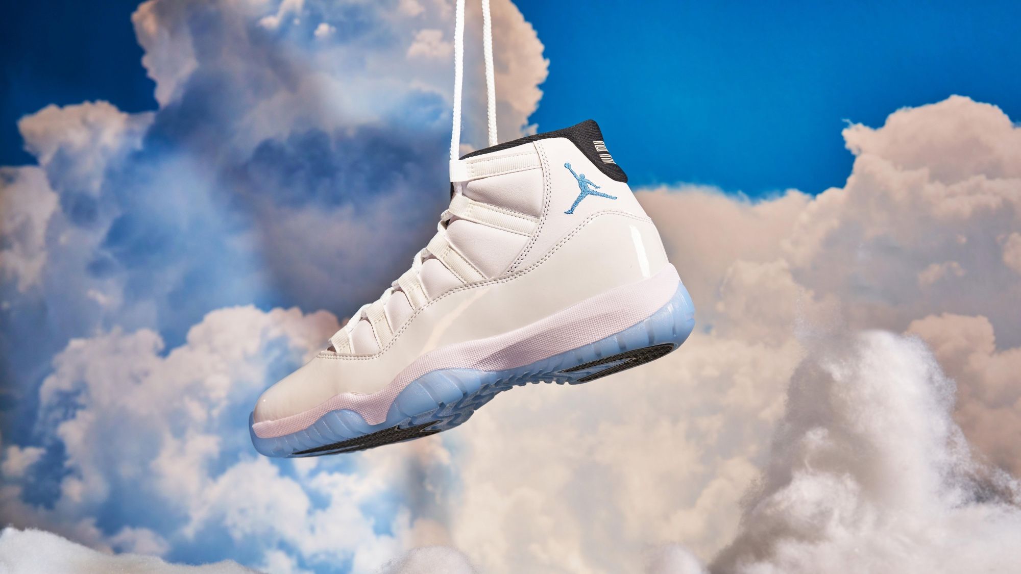 Legend Blue Jordan 11