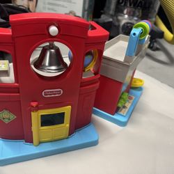 Little people School