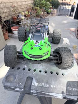 Arrma Kraton 4S with Upgrades