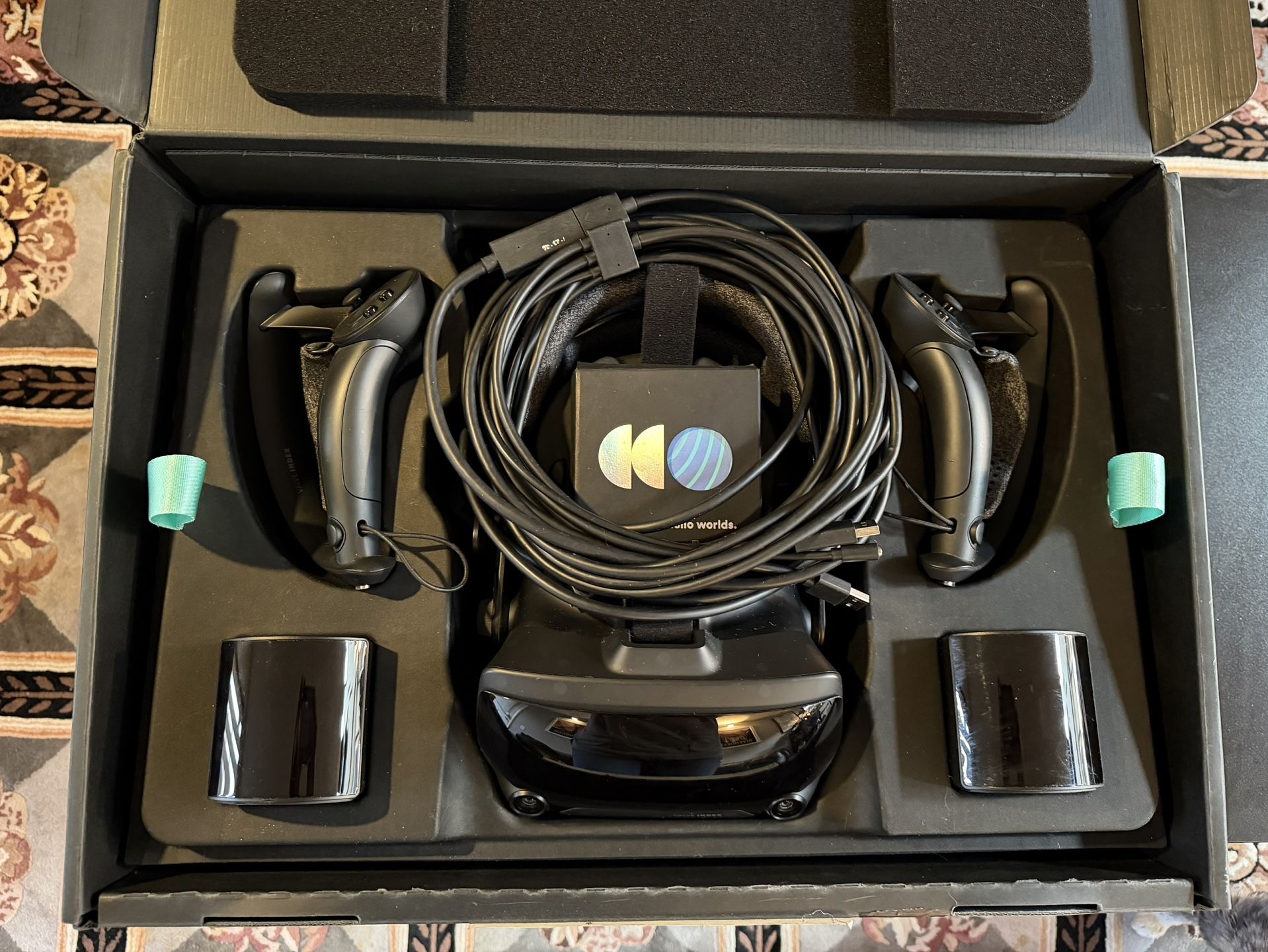 Valve Index VR Full Kit - Complete, Original Box