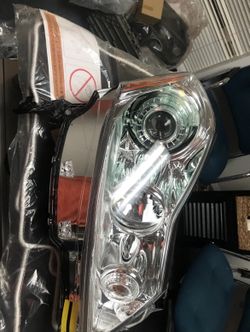 06-10 Infiniti M35 M45 RIGHT RH PASSENGER Headlight Headlamp Xenon HID *SEE PICS