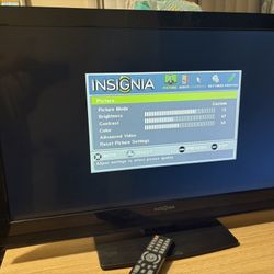 Insignia TV