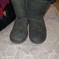 Botas UGG Size  6  Pero parecen como 7