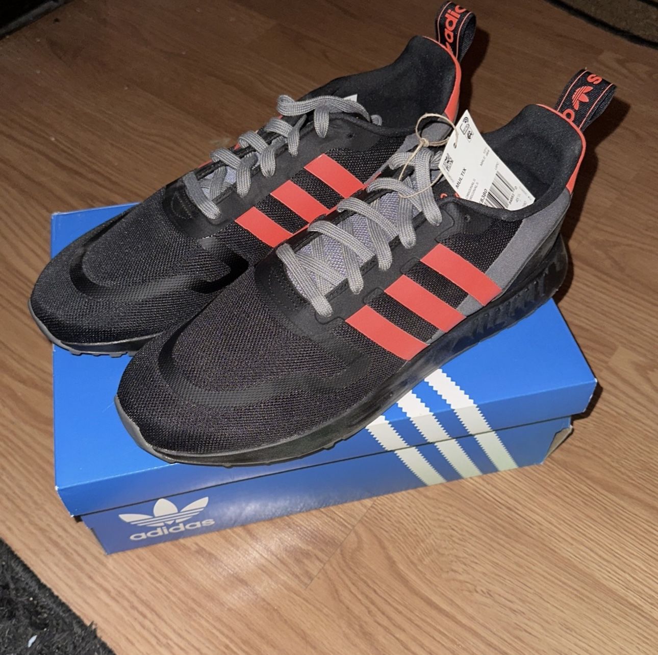 Adidas Originals MULTIX BLACK/RED - Size 11