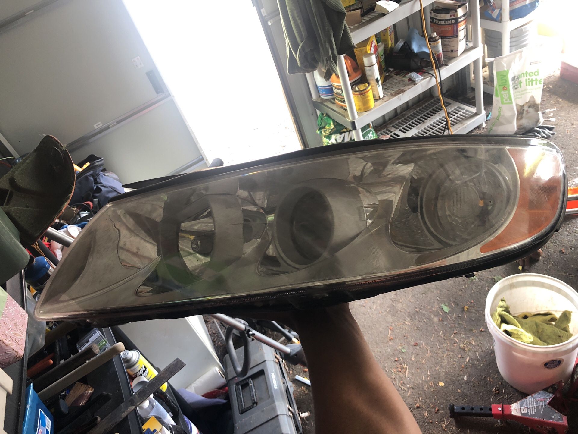 Hyundai Azera headlight