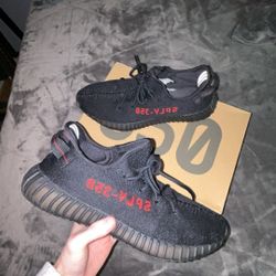 Yeezy Boost 350 V2 Black/Red (2017) *Sold