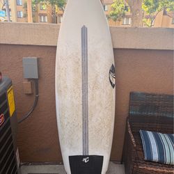 Sharpye modern 2 surfboard 6’2