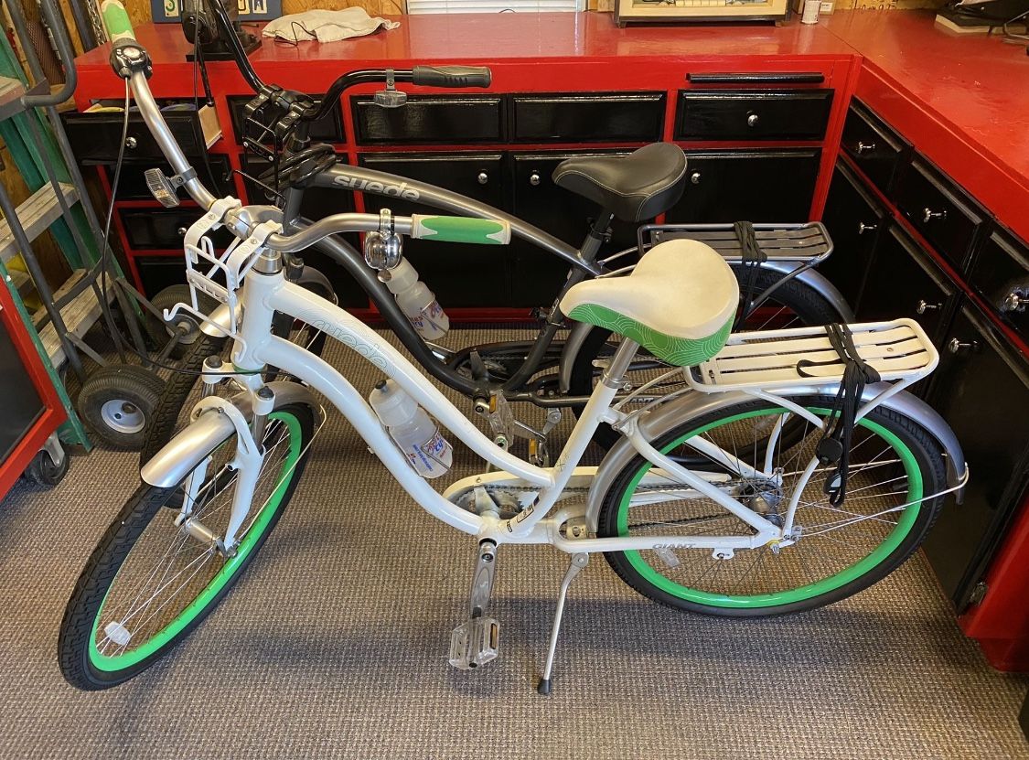 giant suede cruiser bike