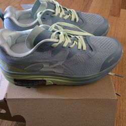 G-DEFY Women's Sneakers 