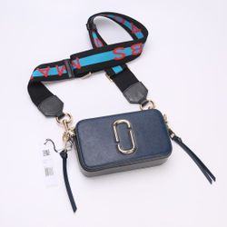 Marc Jacobs Camera Bag-.
