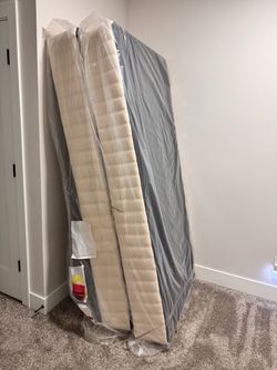Brand new mattress boxes