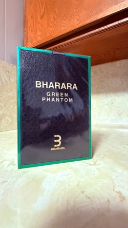 Bharara Green Phantom – Fresco, Sofisticado y Moderno | Nuevo y Sellado