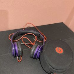 Beats solo HD headphones