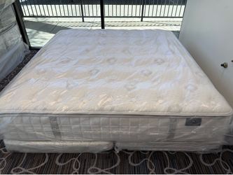 BRAND NEW Hotel Collection handmade Copper tech silver luxury firm king mattress