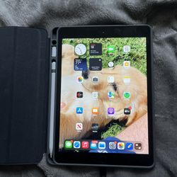 Ipad 7th gen, with apple pencil gen 2