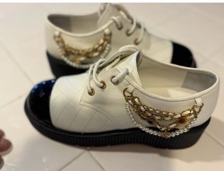 Chanel Handmade White Leather Quilted Black Tap Oxfords Ladies EU 40 US Size 9